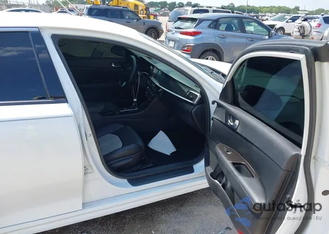 2019 Kia Optima Ex из США, поврежденный, VIN 5XXGU4L15KG303629